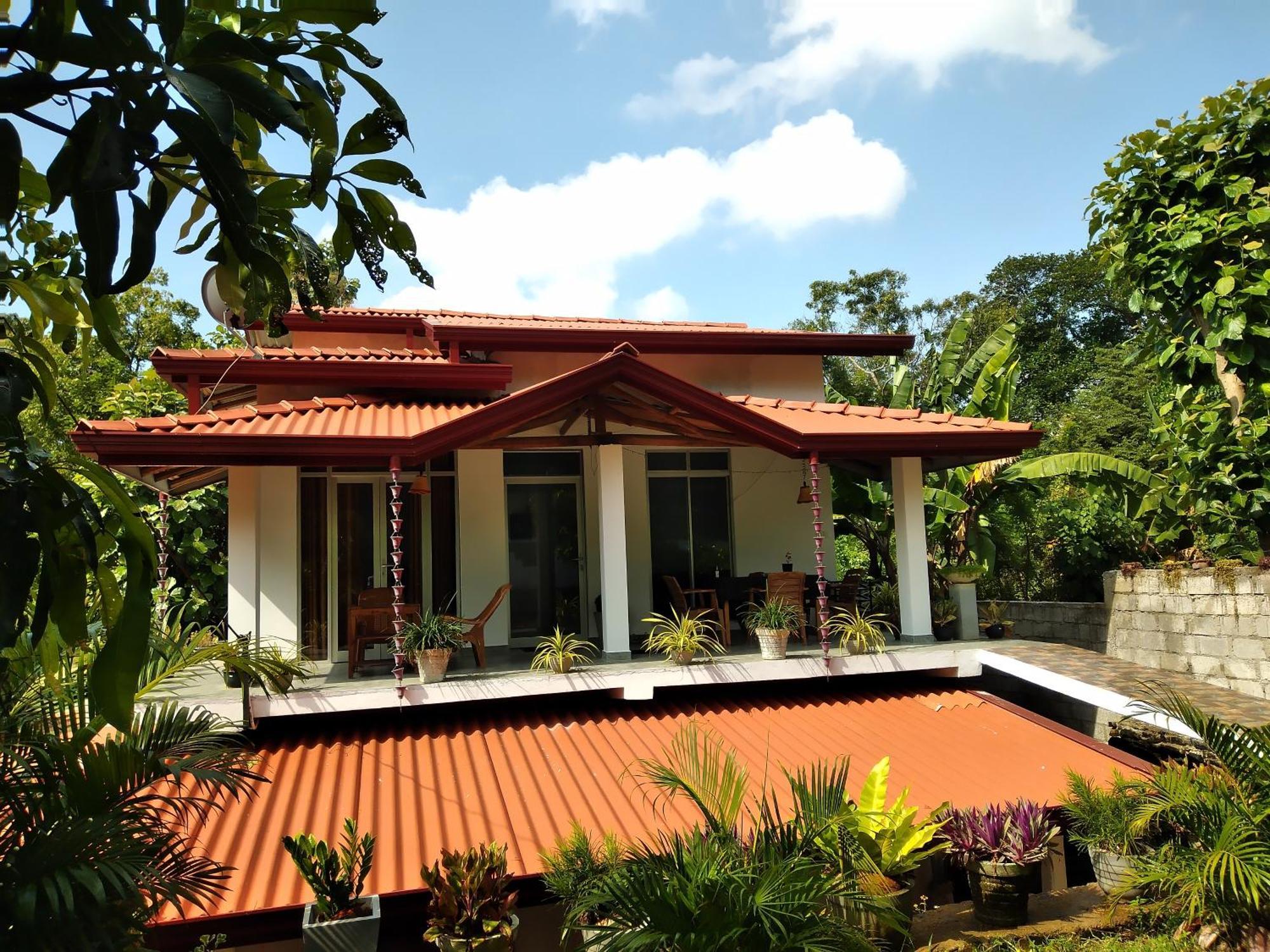 Sandhara Home Stay Tangalle Pokoj fotografie